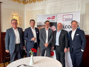 V.l.n.r.: Urs Weber, Matthias Ortner, Roger Niederer, Daniel Knuchel, Andreas Kornberger © Macher Media House Foto der Veranstalter und Vortragenden
