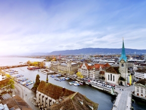 Zürich aus der Luft betrachtet © iStock by getty/zorazhuang